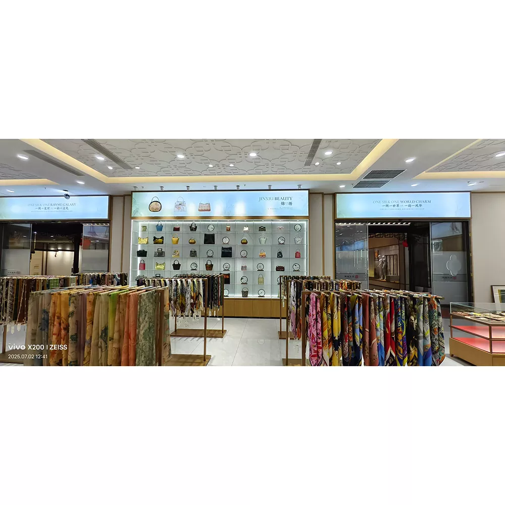 Visningsställ för damkläder i rostfritt stål